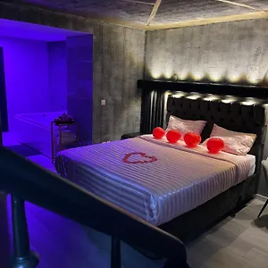 Jungle Romantic - Private Jacuzzi - Bruxelles